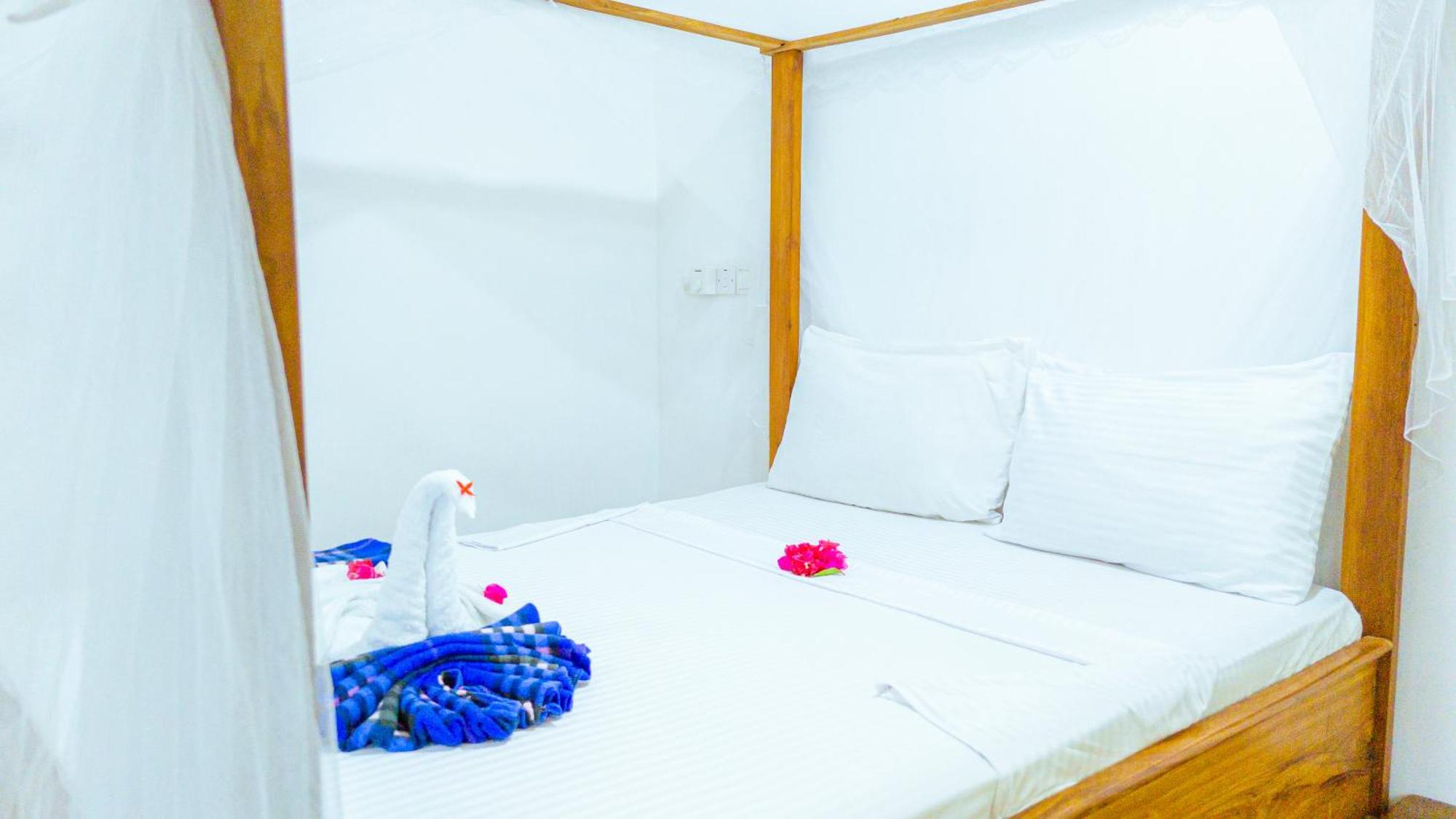 Sands Inn Hotel Pwani Mchangani Εξωτερικό φωτογραφία