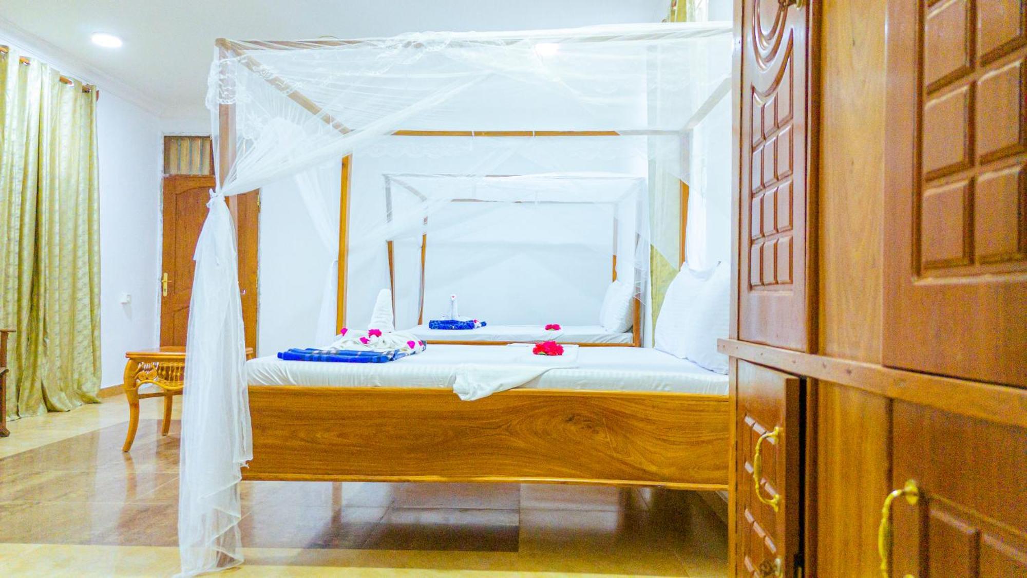 Sands Inn Hotel Pwani Mchangani Εξωτερικό φωτογραφία