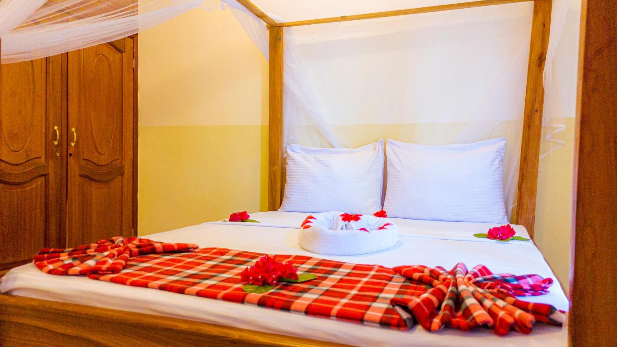 Sands Inn Hotel Pwani Mchangani Εξωτερικό φωτογραφία