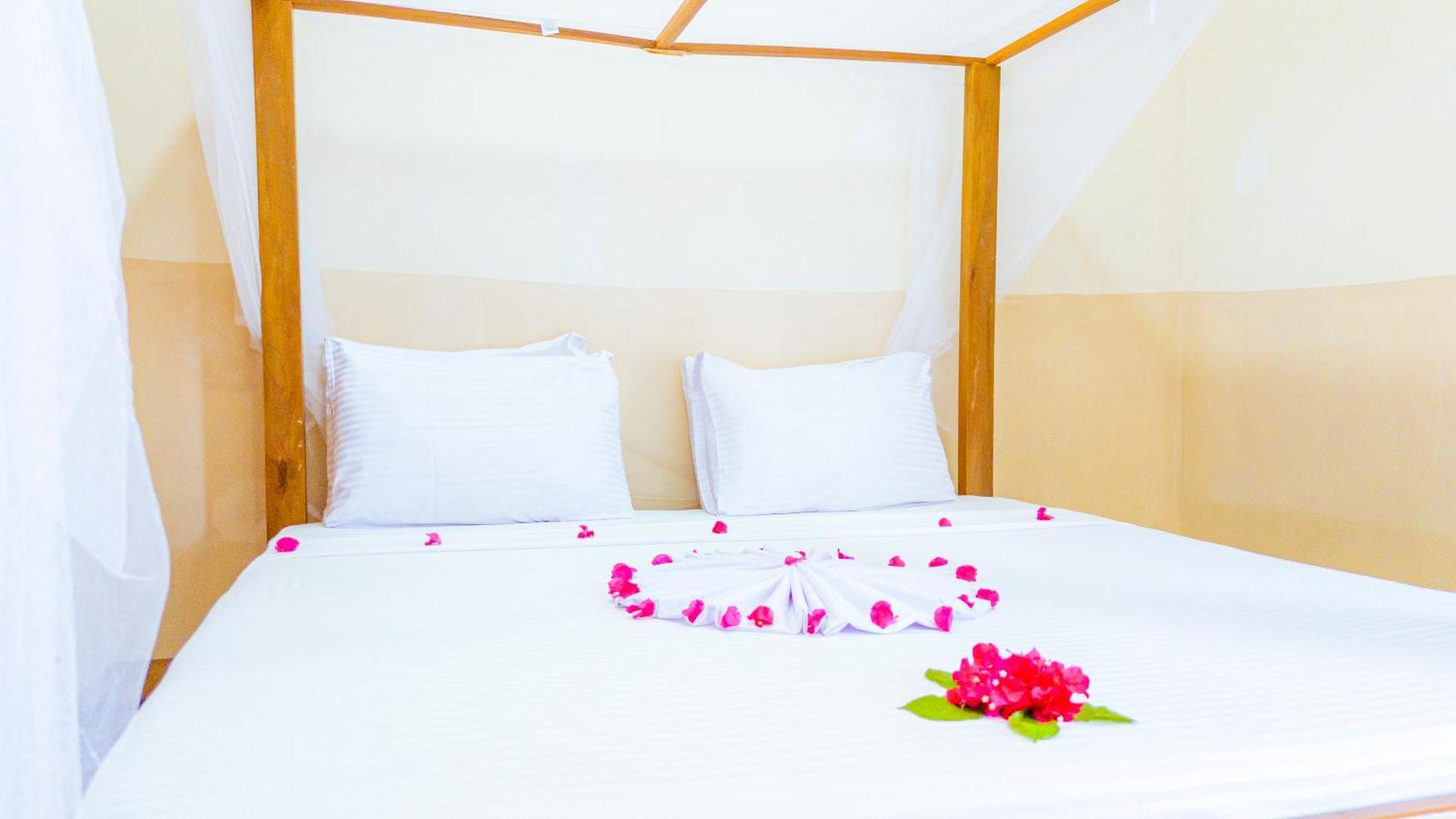 Sands Inn Hotel Pwani Mchangani Εξωτερικό φωτογραφία