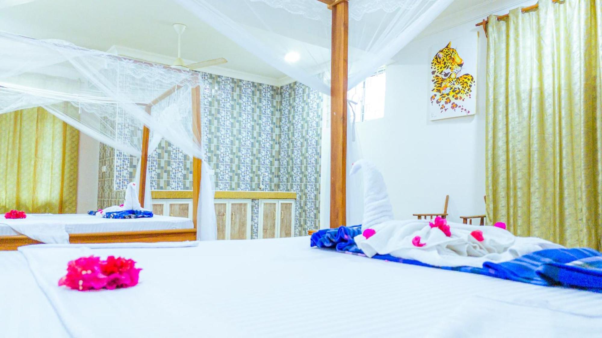 Sands Inn Hotel Pwani Mchangani Εξωτερικό φωτογραφία