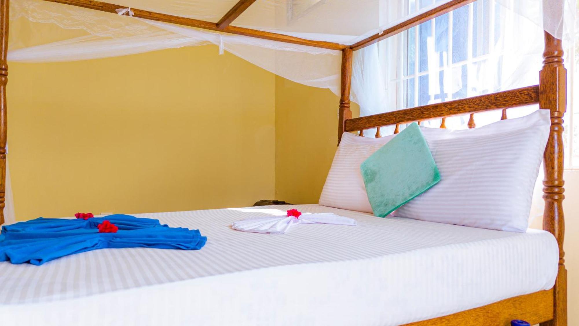 Sands Inn Hotel Pwani Mchangani Εξωτερικό φωτογραφία
